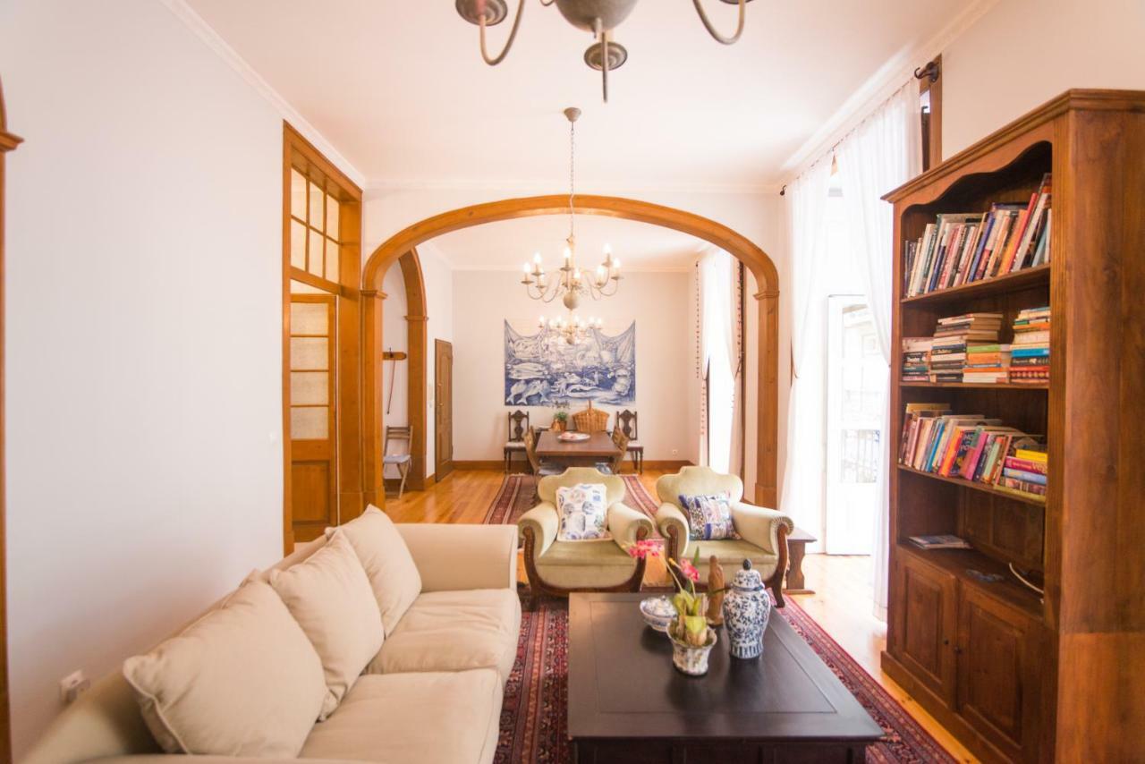 Classic Lisbon Downtown Apartment ภายนอก รูปภาพ