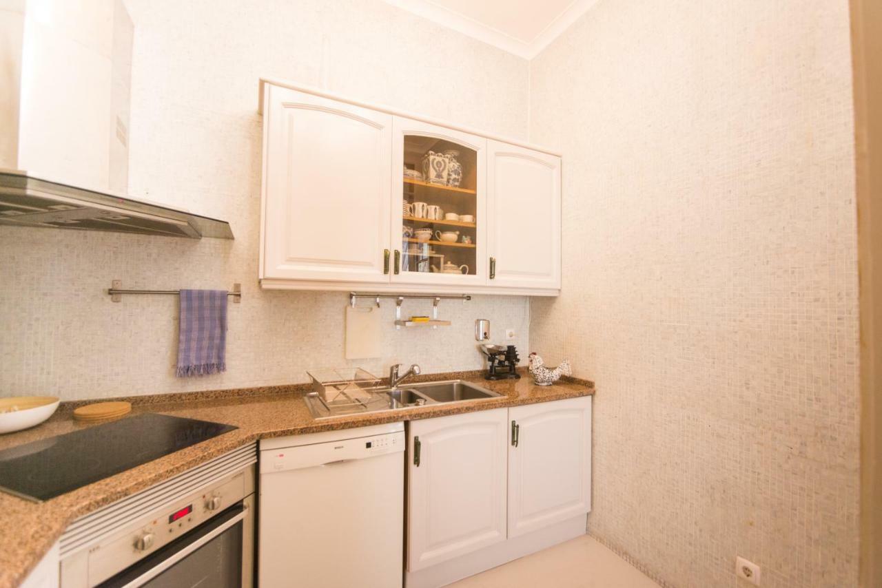 Classic Lisbon Downtown Apartment ภายนอก รูปภาพ