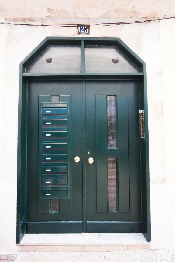 Classic Lisbon Downtown Apartment ภายนอก รูปภาพ